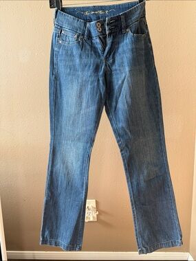 The Sweetheart Blue Boot-Cut Women’s Jeans